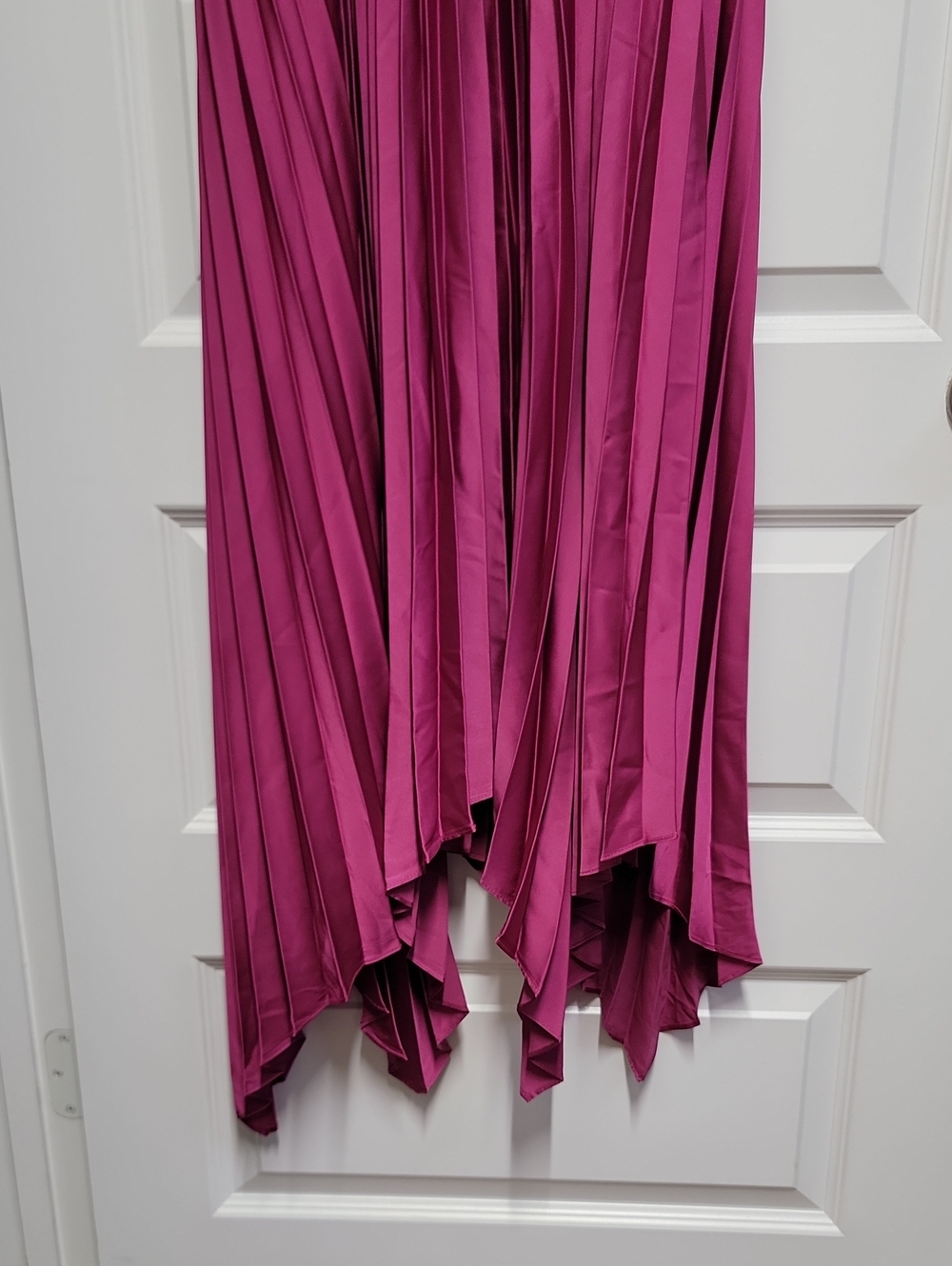 Petal & Pup Pleated Magenta Sleeveless Satin Maxi Dress Sz 12 - Picture 11 of 14